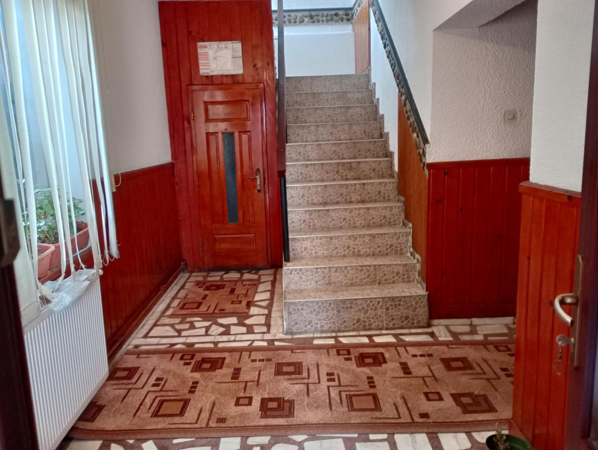 Pensiunea Irina 1 Si 2 Zarnesti Exterior foto