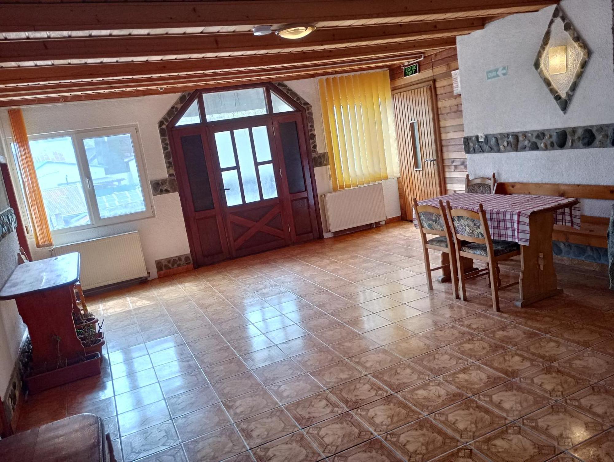 Pensiunea Irina 1 Si 2 Zarnesti Exterior foto